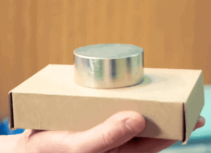 Cutie magnet mare din neodim