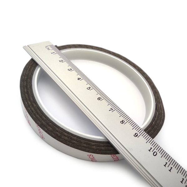 Bandă adezivă magnetică de neodim 10x1,5 mm (1 metru)