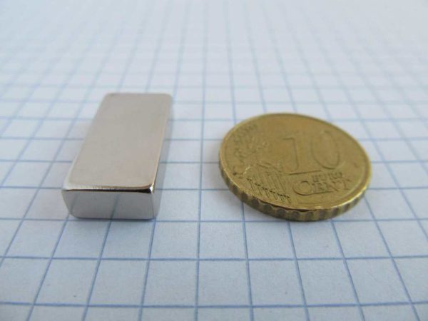 Bloc magnet neodim 20x10x5 mm - N35