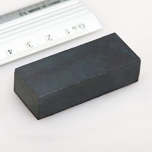 Magnet bloc ferită 48x22x10 mm - Y30BH