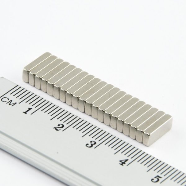 Magnet bloc neodim 10x4x2 mm - N52
