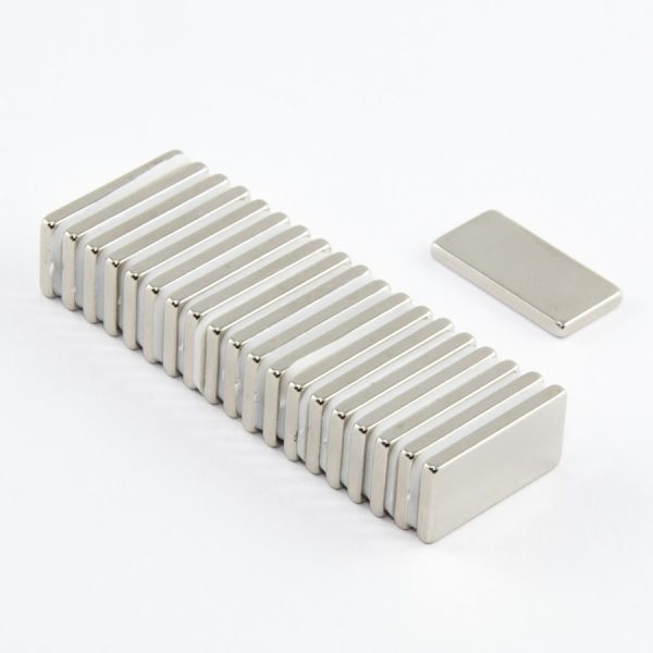 Magnet bloc neodim 20x10x2 mm - N38