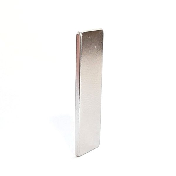 Magnet bloc neodim 30x10x1,5 mm -N38