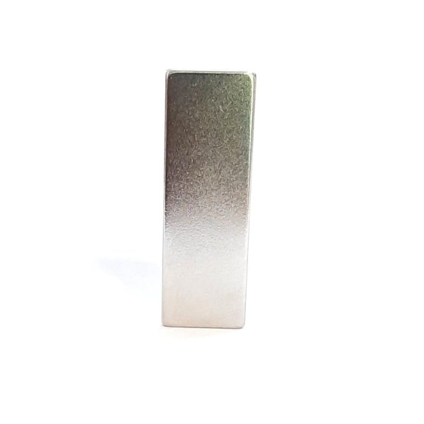 Magnet neodim bloc 30x10x1,5 mm -N38