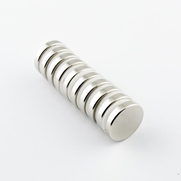 Magnet cilindric neodim 15x2,7 mm - N30