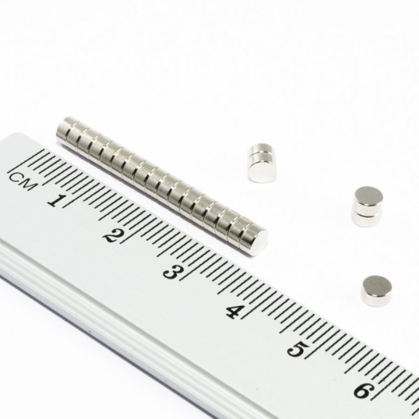 Magnet neodim cilindru 4x2 mm - N52