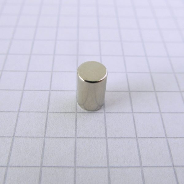 Magnet neodim cilindru 5x8 mm - N38