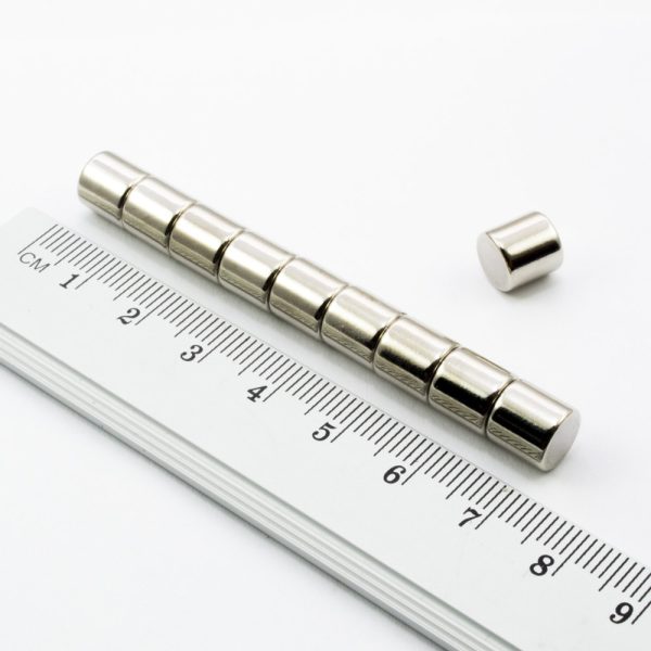 Magnet cilindric neodim 8x8 mm - N42