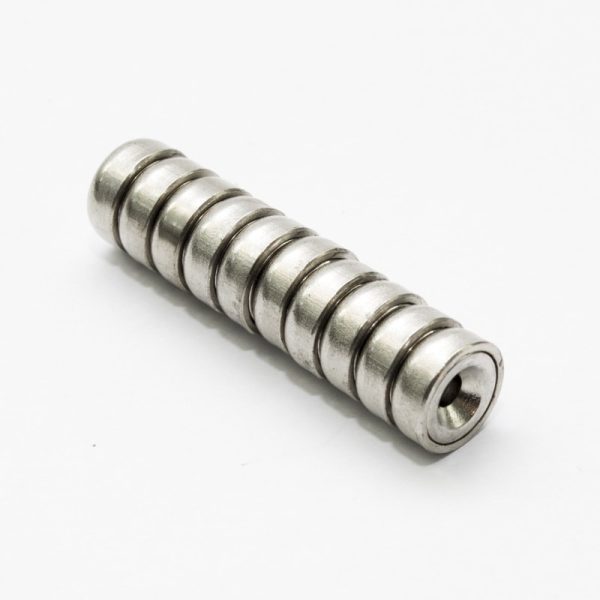 Magnet în carcasă cu orificiu pentru șurub 12x5 mm