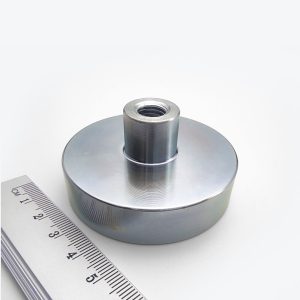 Magnet oală cu mufă cu șurub 60x15 mm
