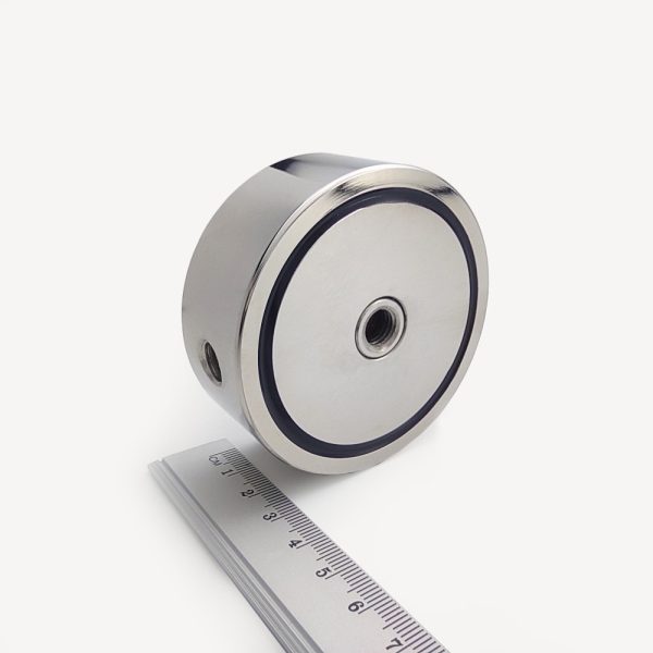 Magnet cu oală cu fir prin tot magnetul 74x28 mm cu două fețe