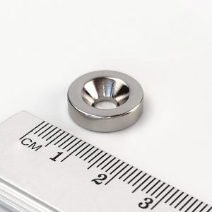 Cilindru magnet de neodim 15x4 mm cu gaura M4 (polul nord pe partea cu gol) - N38