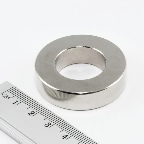 Inel magnet neodim 40-22x10 mm - N38