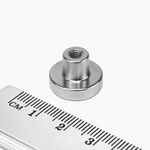 Magnet în carcasă cu gât filetat la interior 16x4,5 mm - N38