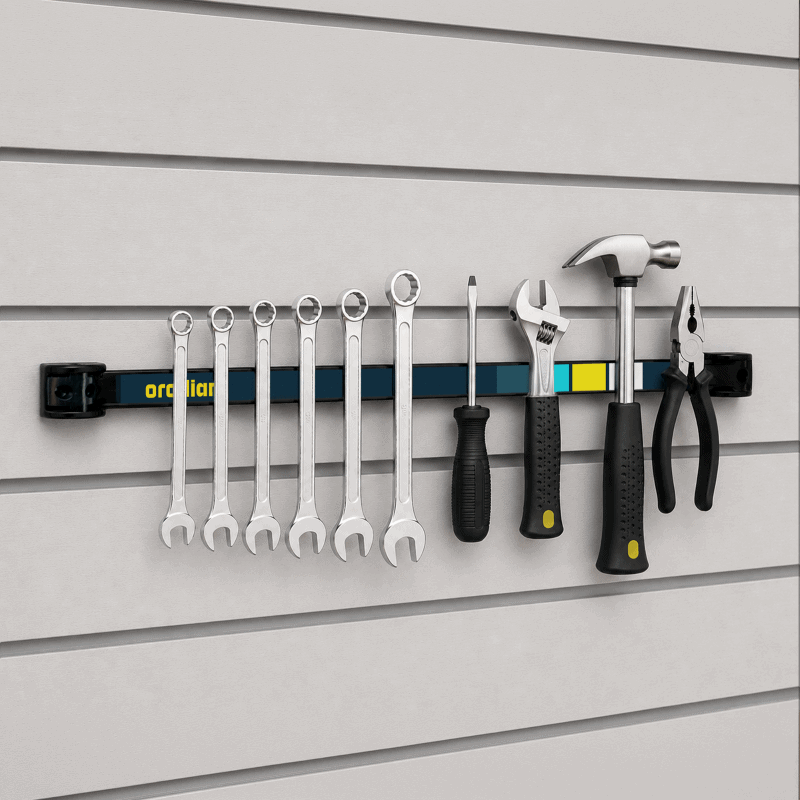 Suport magnetic pentru scule