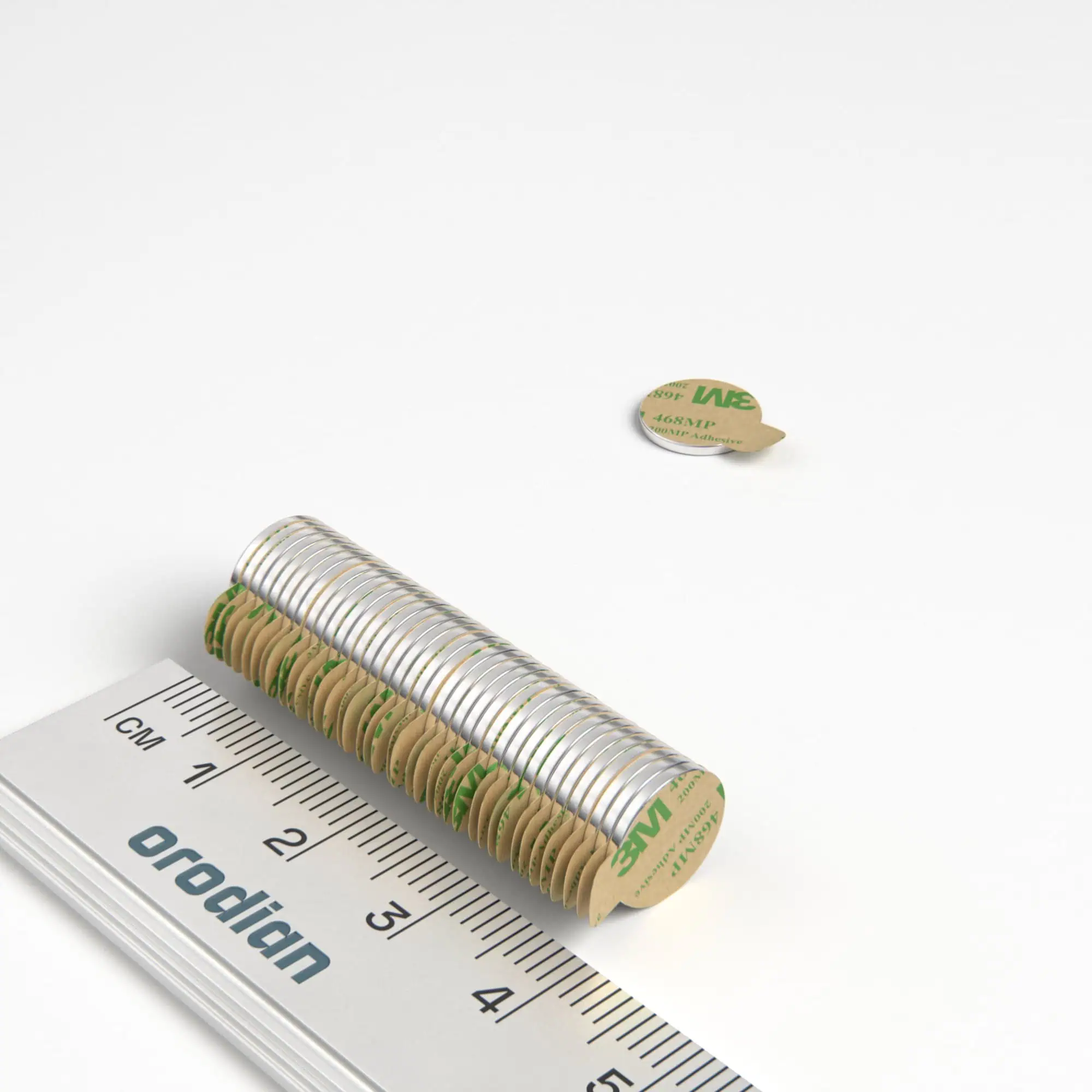 Magnet neodim cilindru 10×1 mm cu autocolant – N38