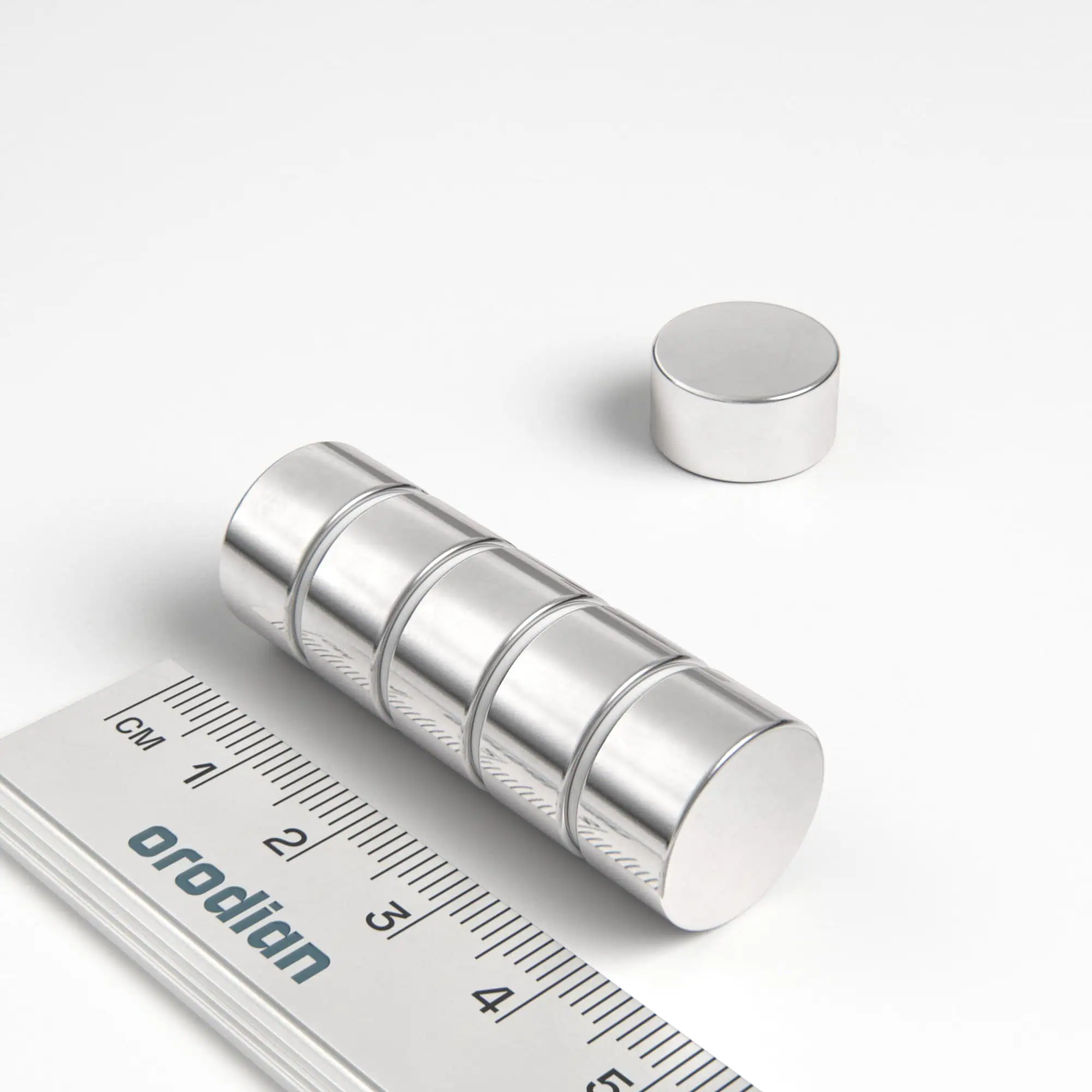 Magnet neodim cilindru 15×8 mm – N42