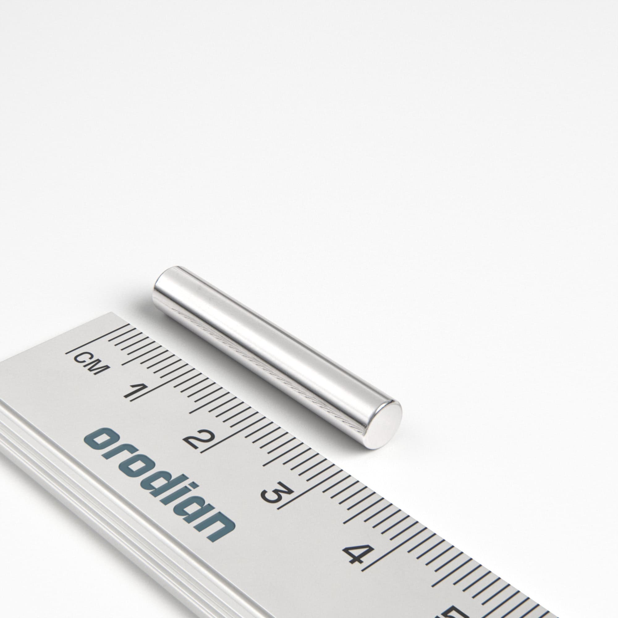 Magnet neodim cilindru 5×30 mm (magnetizare diametrală) – N48