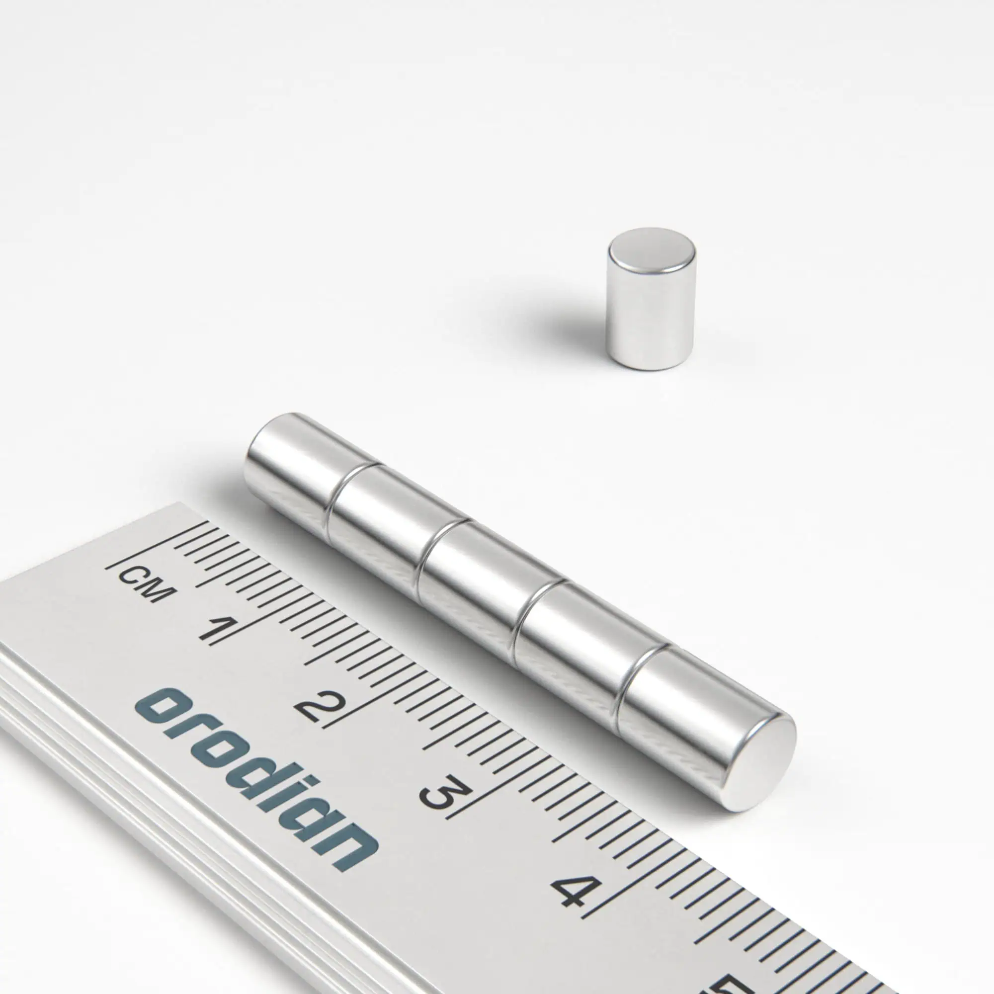 Magnet neodim cilindru 6×8 mm – N38
