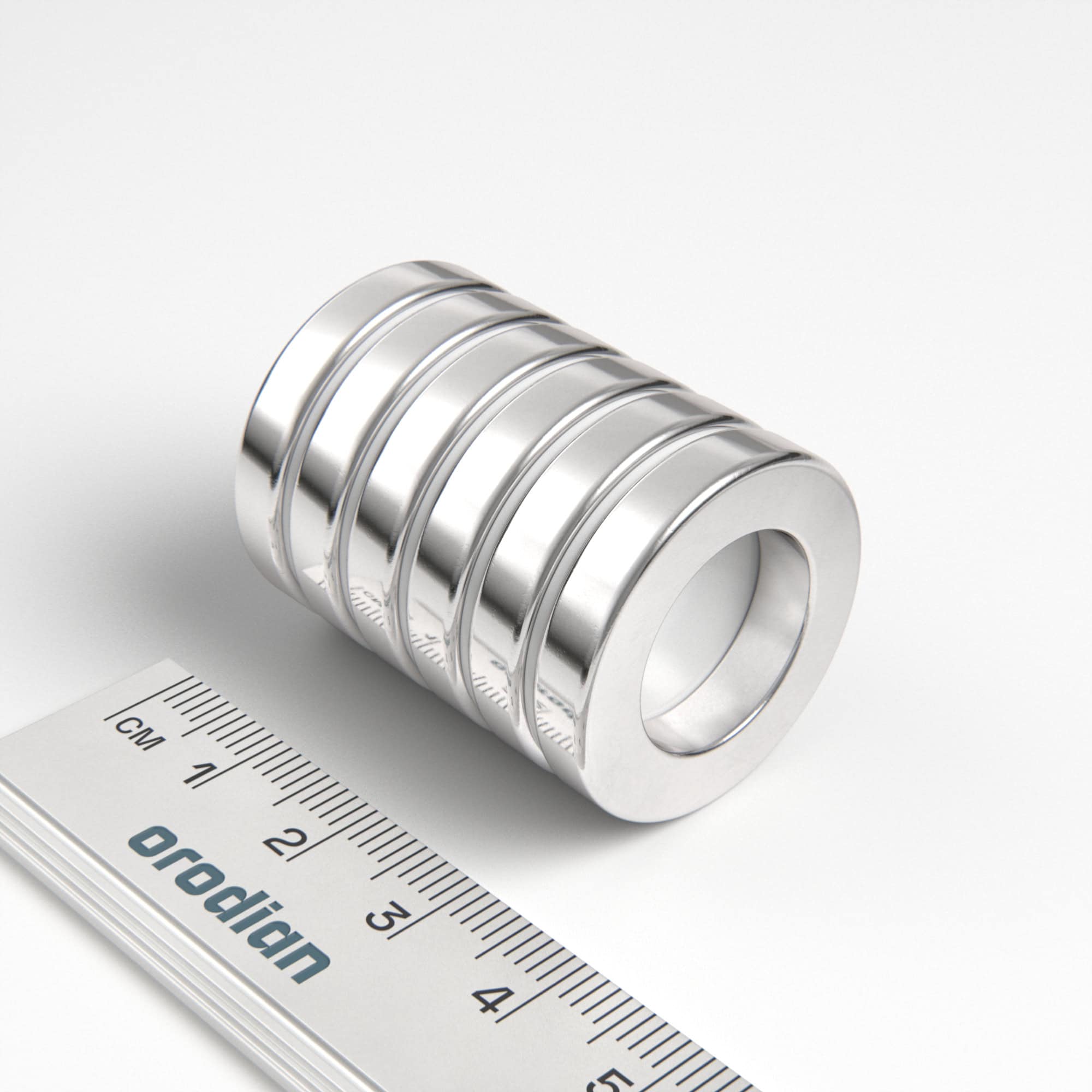 Magnet neodim inel 26,75-16×5 mm – N42